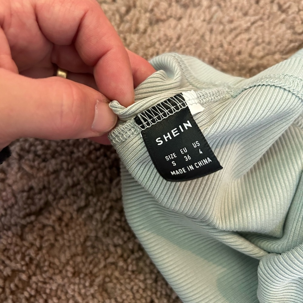 Women/junior crop top Bundle - Picture 12 of 16